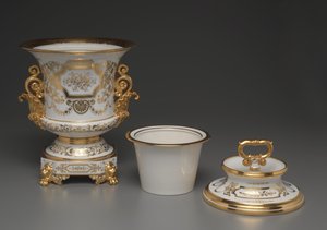 Weißer und goldener Eiskübel mit Deckel, Fabrik von Jacob-Petit
