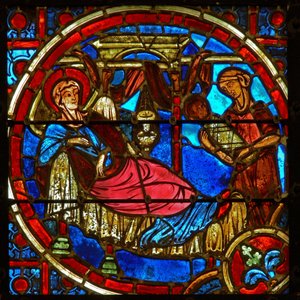 Fenster mit Darstellung der Geburt Christi von French School