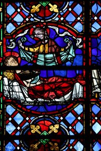 Fenster w04, Darstellung der Barmherzigkeit des Heiligen Martin: Er teilt seinen Mantel und dieser wird von Christus zurückgegeben