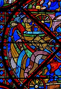 Fenster w15 Darstellung der Geschichte der Reliquien des Heiligen Stephanus: Trotz der Bemühungen der Dämonen überlebt das Schiff mit den Reliquien die Reise - andere Schiffe sinken