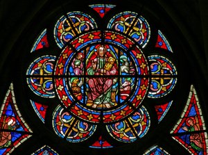 Fenster w200, eine Rosette darstellend: Christus umgeben von Evangelistensymbolen von French School