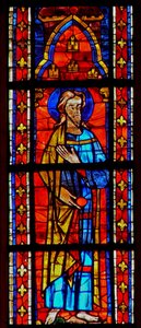 Fenster w207 zeigt einen Apostel von French School