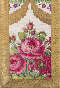 Kasel eines liturgischen Ensembles, gestiftet von Louis-Philippe 1810 (mit Gold bestickte Seide)