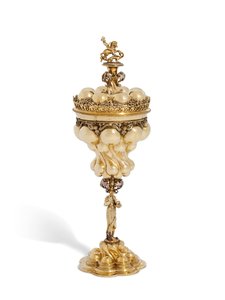 Pokal mit Deckel, Nürnberg, spätes 16. Jahrhundert von Friedrich Hillebrandt