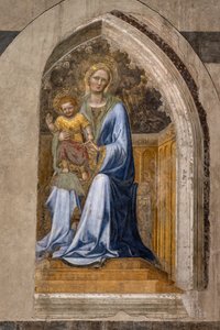 Der Innenraum: "Thronende Madonna mit Kind und Engeln", von Gentile da Fabriano von Gentile da Fabriano