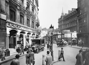 Cannon Street mit Lyons Laden, Hotel und Bahnhof, London, um 1920-1930