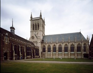 Gotische Kunst: Ansicht des Saint John College, gegründet 1511 von der Gräfin von Richmond von George Gilbert Scott