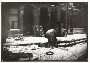 Bauarbeiter bei der Arbeit im Schnee in Amsterdam von George Hendrik Breitner