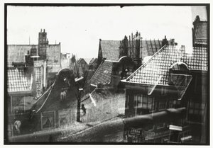 Ansicht über Dächer in Amsterdam von George Hendrik Breitner