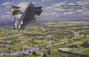 Luftschiff von Graf Ferdinand von Zeppelin im Flug von German School