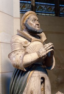 Lebensgroße Alabasterstatue des Kurfürsten Friedrich der Weise in der Schlosskirche, Wittenberg, um 1529-21