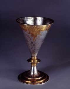Wissenschaftliches Instrument: Kelchförmige Sonnenuhr aus Gold und Silber. Deutsche Schule. Spätes 16. Anfang 17. Jahrhundert. Enouen, Renaissance-Museum