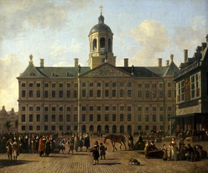 Der Damplatz in Amsterdam mit dem Rathaus
