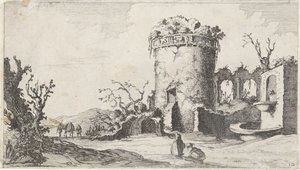 Brunnen bei einer Ruine mit einem runden Turm