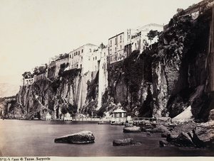 Das Haus von Tasso hoch über dem Meer von Sorrent von Giorgio Sommer