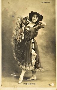 Postkarte: Sommer Alcazar - Porträt von Miss Birks, Varietékünstlerin