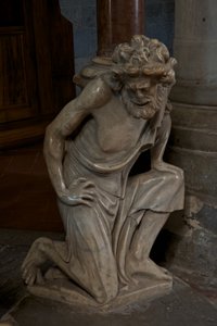 Die Kanzel in der Kirche Sant