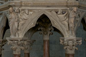 Die Kanzel in der Kirche Sant