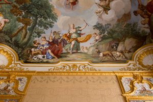 Darstellungen des Mythos von Diana, von Domenico und Giuseppe Valeriani, Fresko, Gewölbedecke des Schlafzimmers, Königliches Appartement, Jagdresidenz, von Filippo Juvarra (1678-1736), Stupinigi, Piemont, Italien von Giuseppe and Valeriani Domenico Valeriani