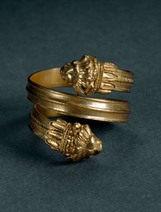 Kunst des Großgriechenlands: Goldring mit Löwenprotomen. Ende 4. - Anfang 3. Jahrhundert v. Chr. aus Tarent, Italien von Greek