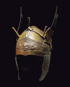 Chalkidischer Typ geflügelter Helm von Greek