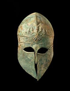 Korinthischer Helm, ca. 495 v. Chr.