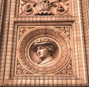 Detail der Fassade der Hamburger Kunsthalle von H. v. d. Schirrmacher G. T. and Erbe A. Hude