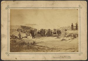 Marinebatterie, Zwei 8-Zoll-Papageiengeschütze, Brechbatterie gegen Sumter