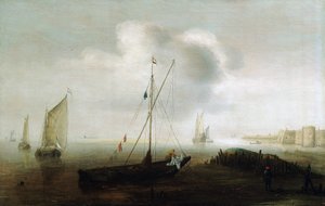 Ein Fischerboot, das die niederländische Flagge trägt, Segel unten, nahe der Küste, eine Figur auf dem Boot, die einen gelben Regenmantel trägt und das Segel manipuliert von Hans Goderis