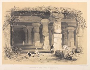 Innenraum der Elephanta-Höhlen von Harry Francis Darell