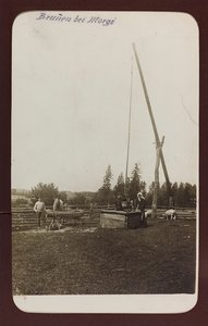 Erster Weltkrieg: die Ukraine in den Jahren 1914-1916 während der Invasion der deutschen Armee. Ein Brunnen von Heldenfriedhof Dsessentniki (attr. to)