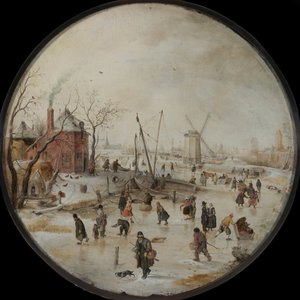 Gefrorener Fluss mit Schlittschuhläufern