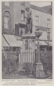 Denkmal für den Dramatiker und Dichter Christopher Marlowe, Buttermarket, Canterbury, Kent (s/w Foto) von Henry Beauchamp Collis