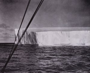 Sie sichteten ihren ersten Eisberg von Herbert Ponting