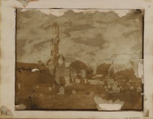 Das Westende der St. Andrews Kathedrale und das Kathedralenviertel von Nordwesten