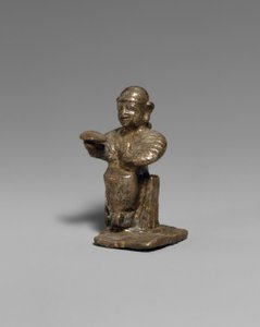 Sitzende Frau, ca. 14.–13. Jahrhundert v. Chr. (Silber)