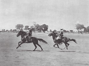 Afrika: Aulad Hamid Araber in Kettenrüstung von Hugo Adolf Bernatzik