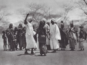 Afrika: Aulad Hamid Tanz (s/w Foto) von Hugo Adolf Bernatzik