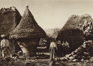 Mexiko: Maisbehälter in einem Dorf von Hugo Brehme