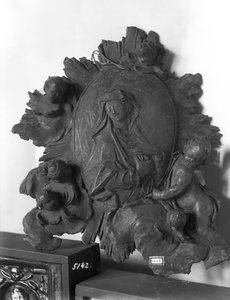 Medaille, die die Madonna mit Engeln darstellt, ca. 1746 von Ignaz  Gunther