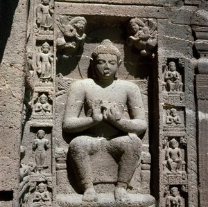 Buddha, geschnitzte Statue in Höhle 19 von Indian School