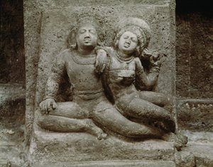 Relief eines Mithuna-Paares, aus der Höhle 4