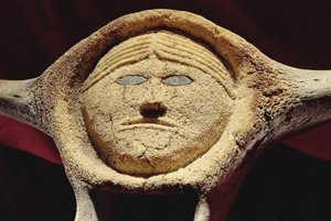 Januskopf, von Cape Dorset (Walwirbel)