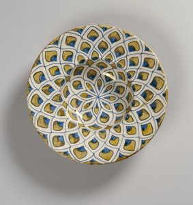 Dekorierter Teller, maurisch (Faience)