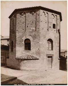 Baptisterium des Neon oder Orthodoxes Baptisterium, Ravenna, Emilia-Romagna, Italien, Fotografie von Pietro Poppi, Bologna, ca. 1900 von Italian Photographer