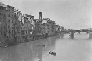Florenz, Blick auf den Arno mit der Ponte S Trinita (s/w Foto) von Italian Photographer
