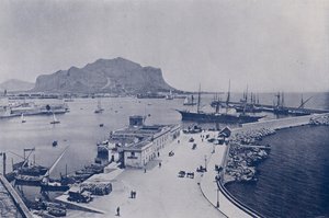 Italien: Palermo, Monte Pellegrino und Hafen von Italian Photographer