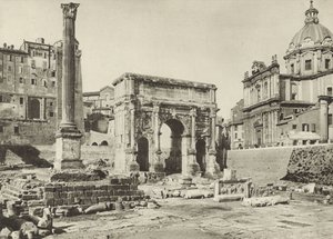 Forum Romanum, Septimius-Severus-Bogen mit der Phokas-Säule von Italian Photographer