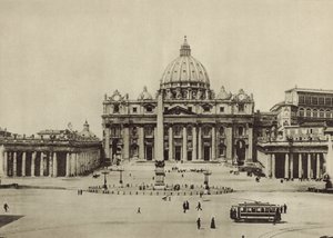 Fassade der Petersbasilika von Italian Photographer