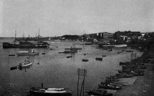 Taranto, Gesamtpanorama und kleiner See von Italian Photographer